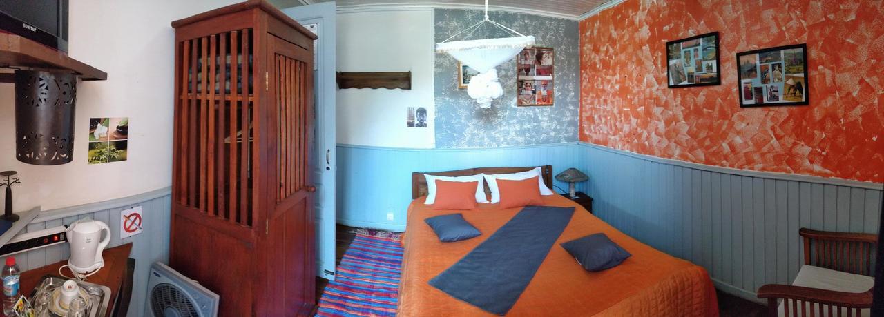 Hotel Le Trianon アンツィラベ エクステリア 写真